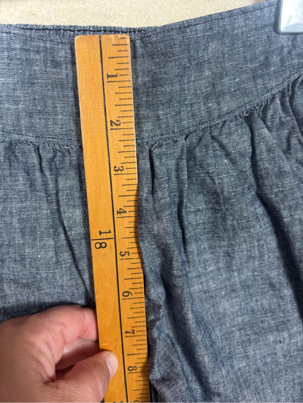 Tea Collection Chambray Pull-On Shorts Girls Size 8 Blue Elastic Waist - Picture 8 of 9